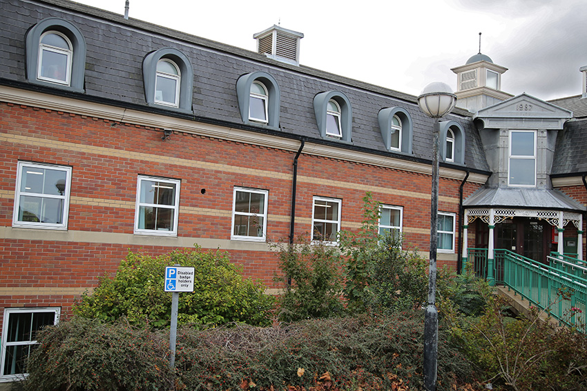 Civic Offices Cleethorpes 2